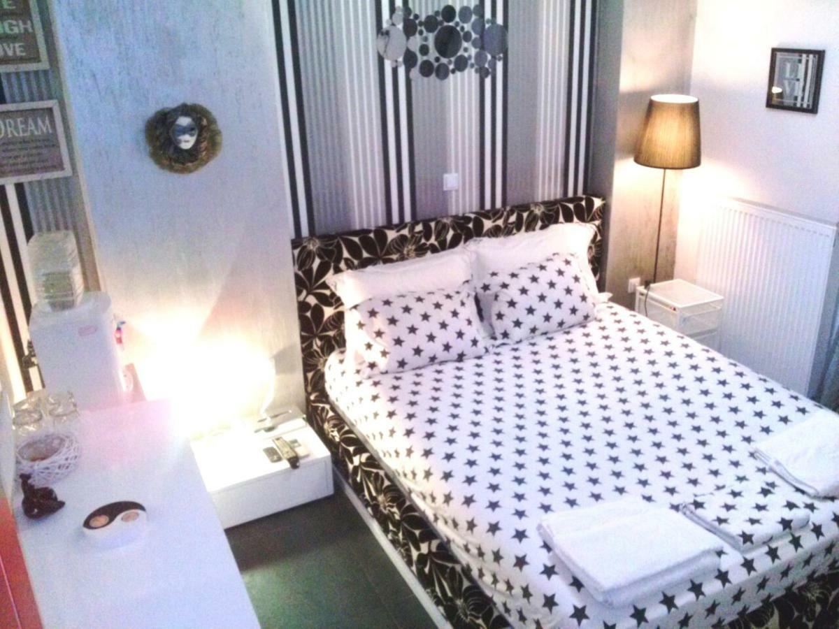 شقة Greek Hospitality 2 أثينا المظهر الخارجي الصورة